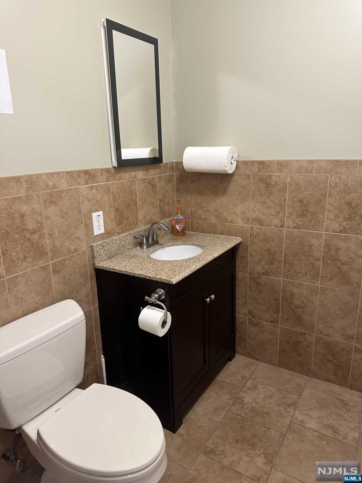 150 River Road H4