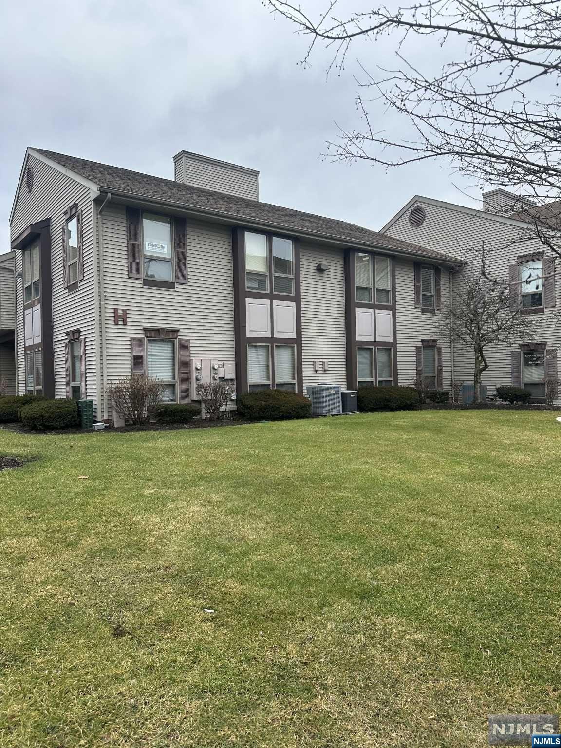150 River Road H4