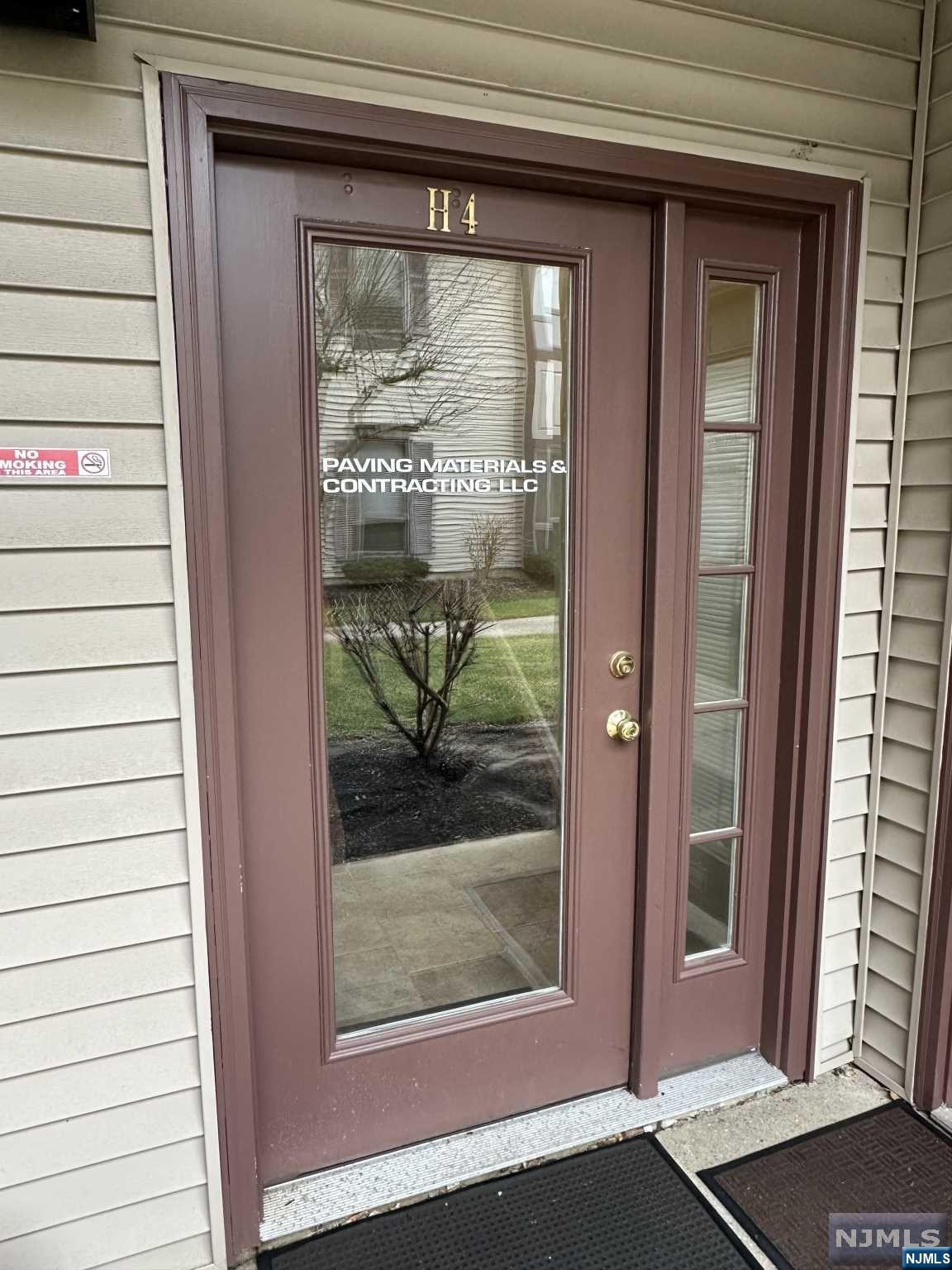 150 River Road H4