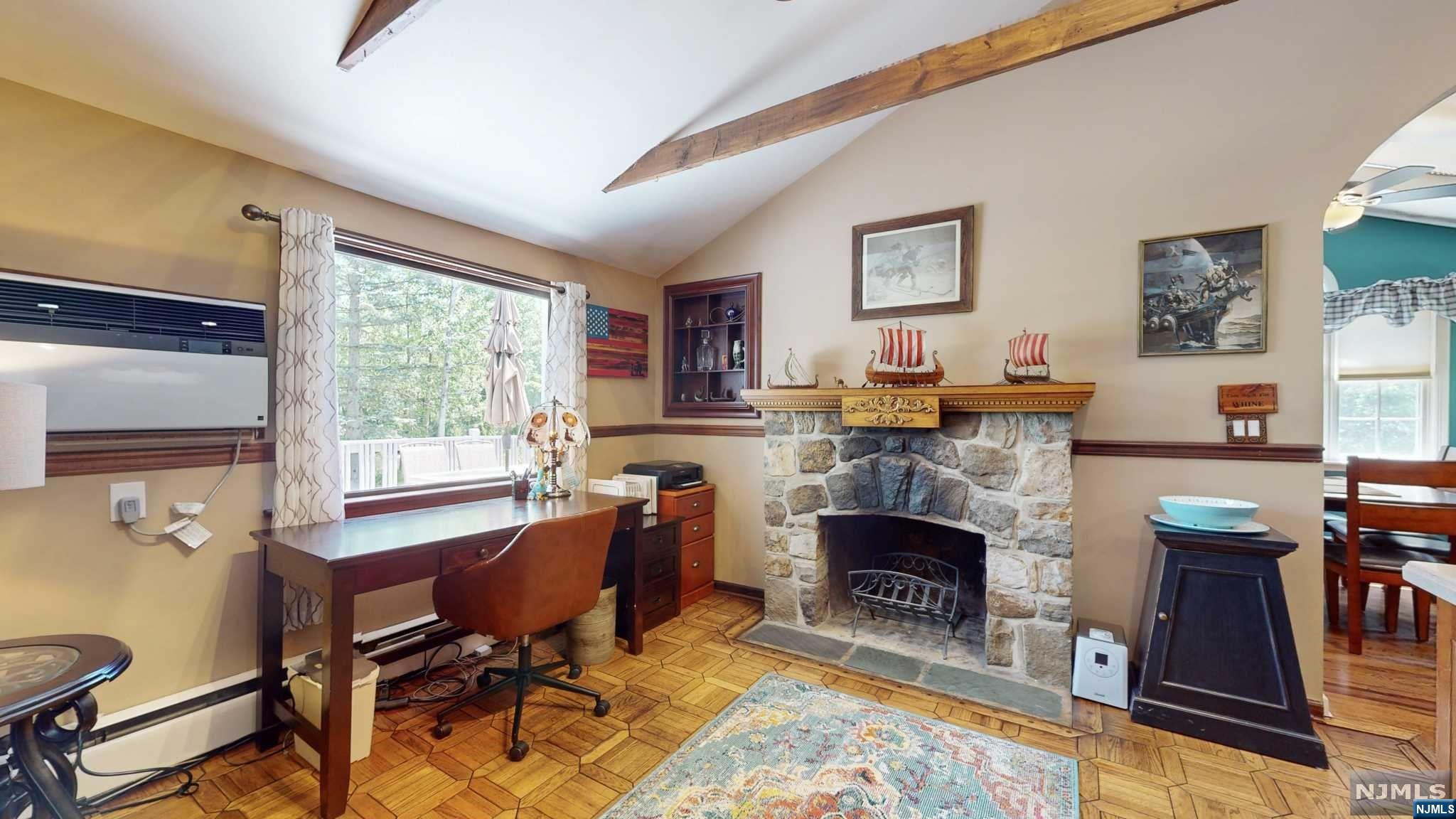 204 Mohican Road