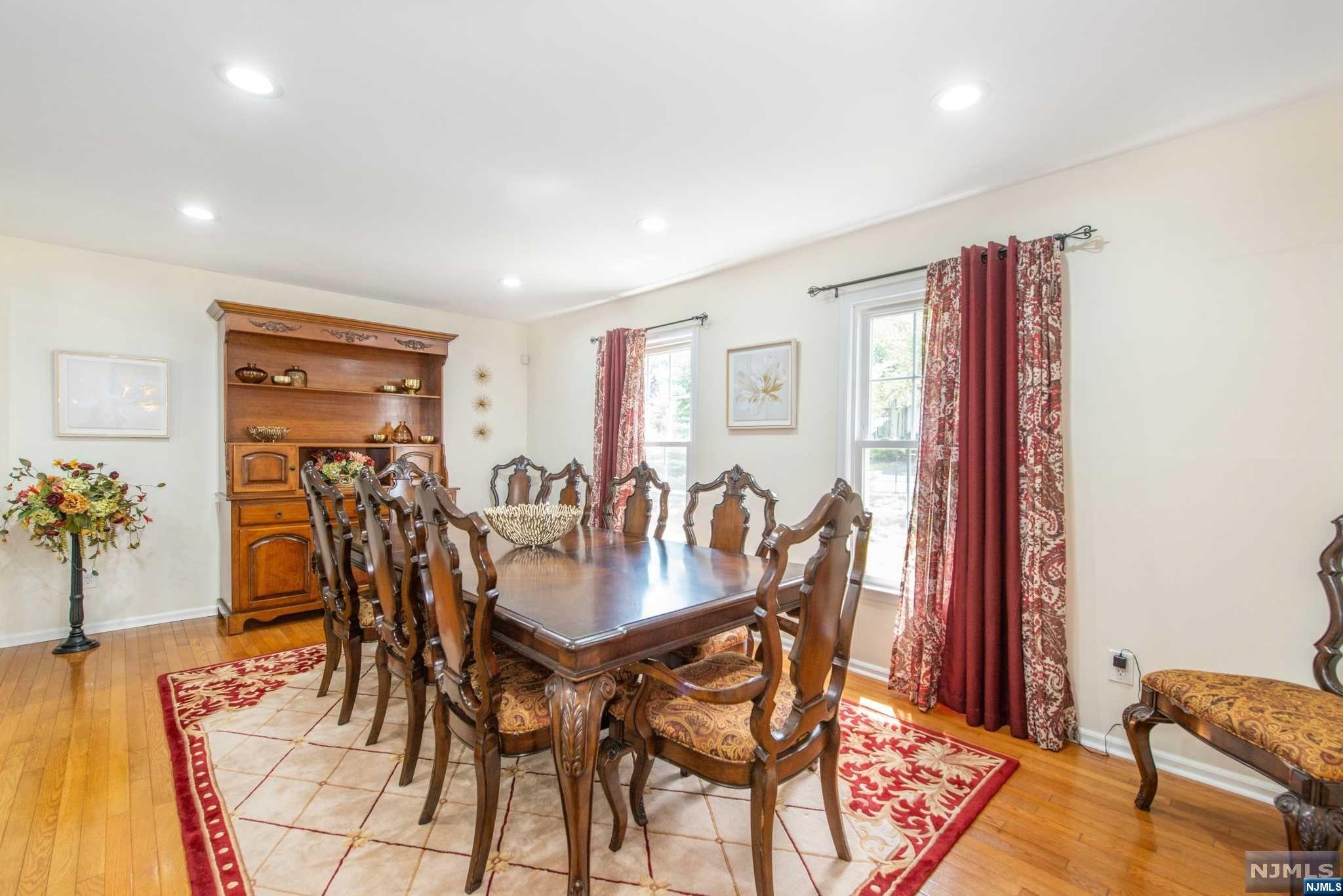8 Pine Tree Drive