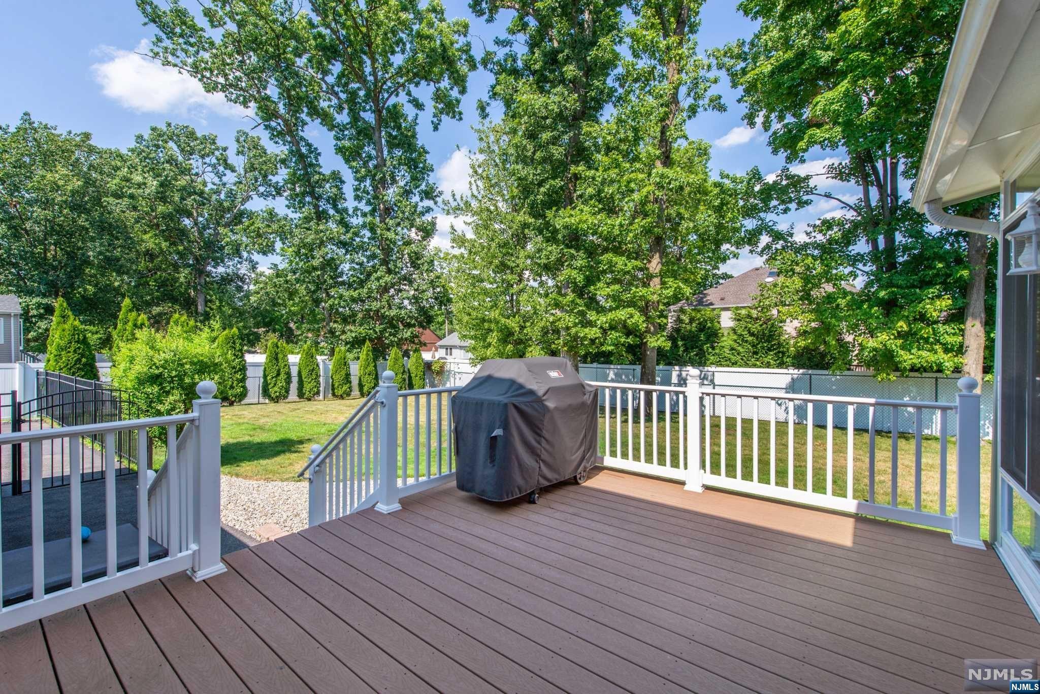 8 Pine Tree Drive