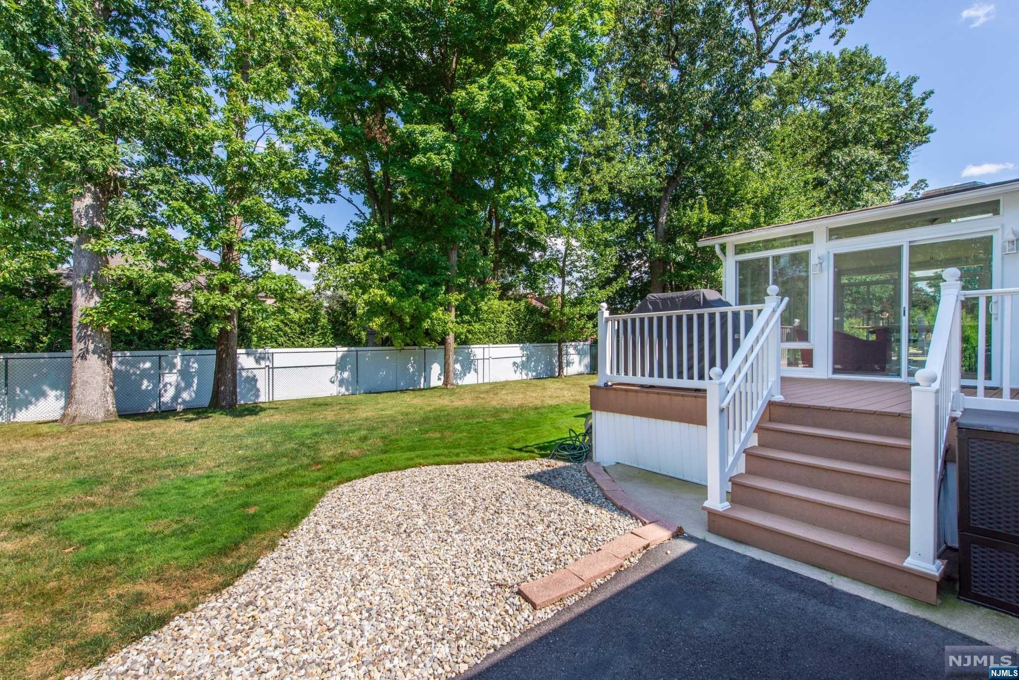 8 Pine Tree Drive