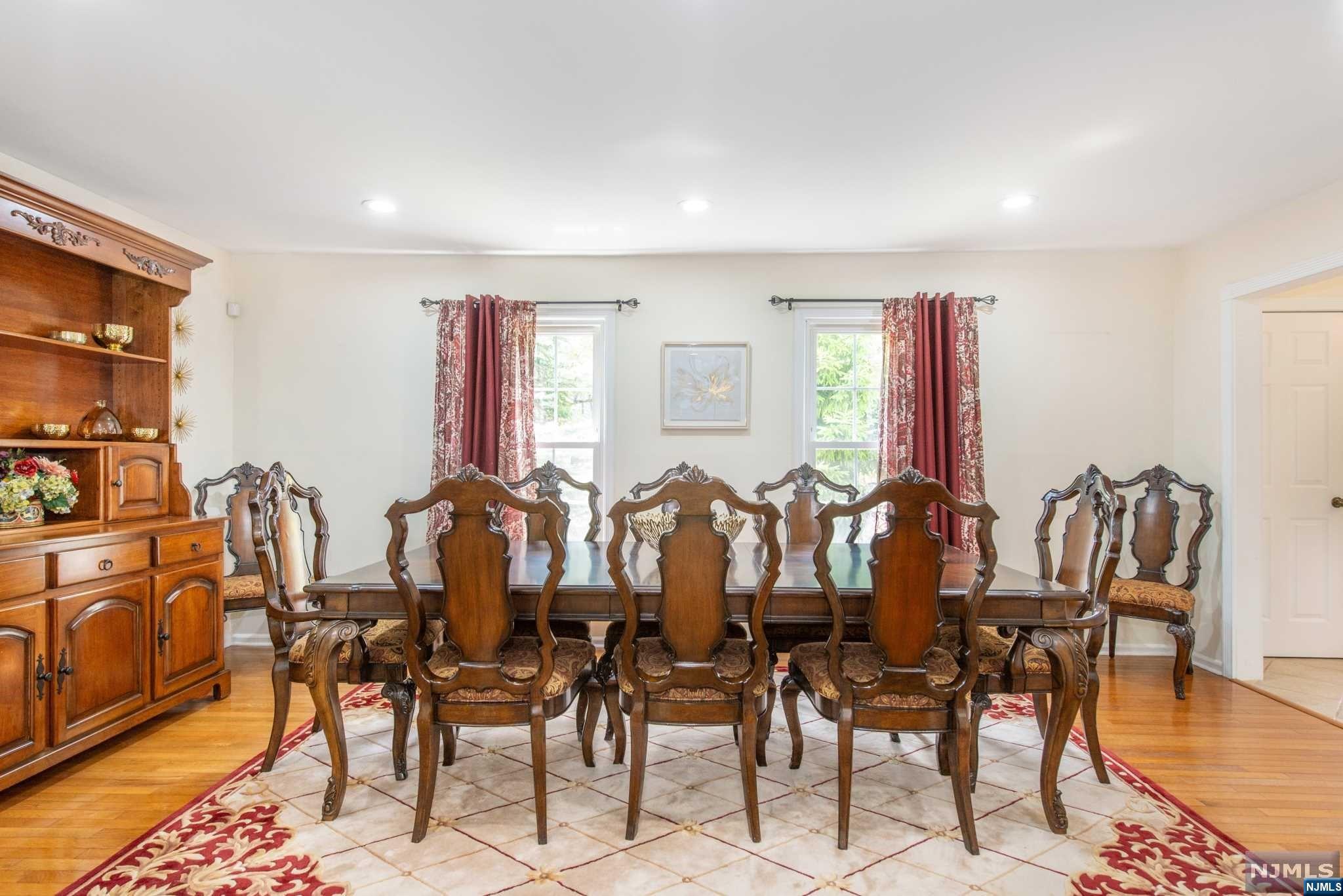 8 Pine Tree Drive