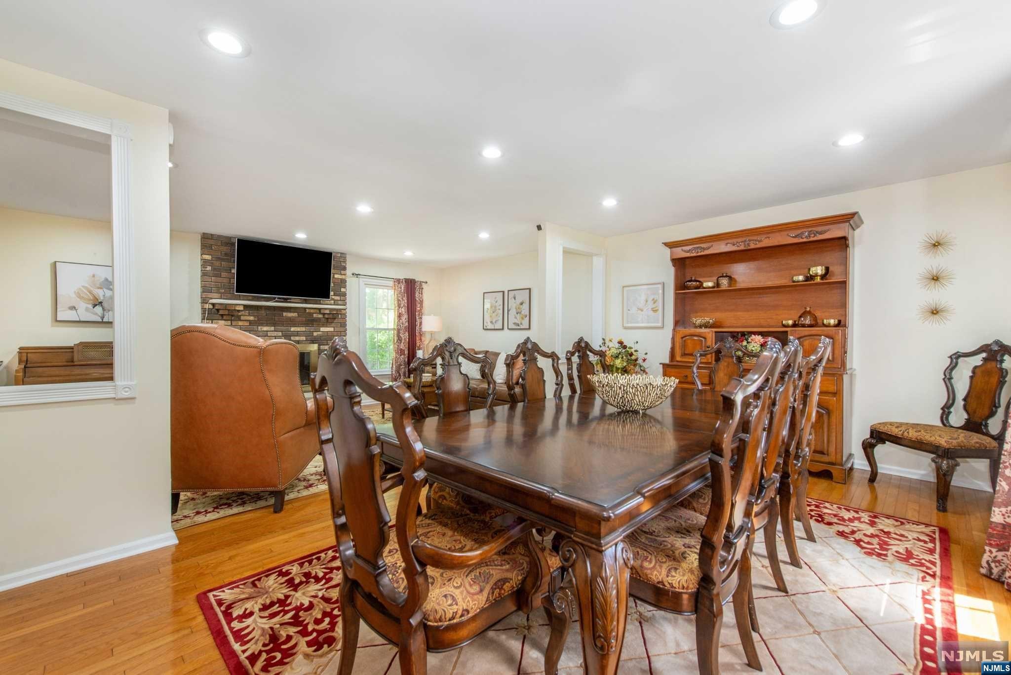 8 Pine Tree Drive