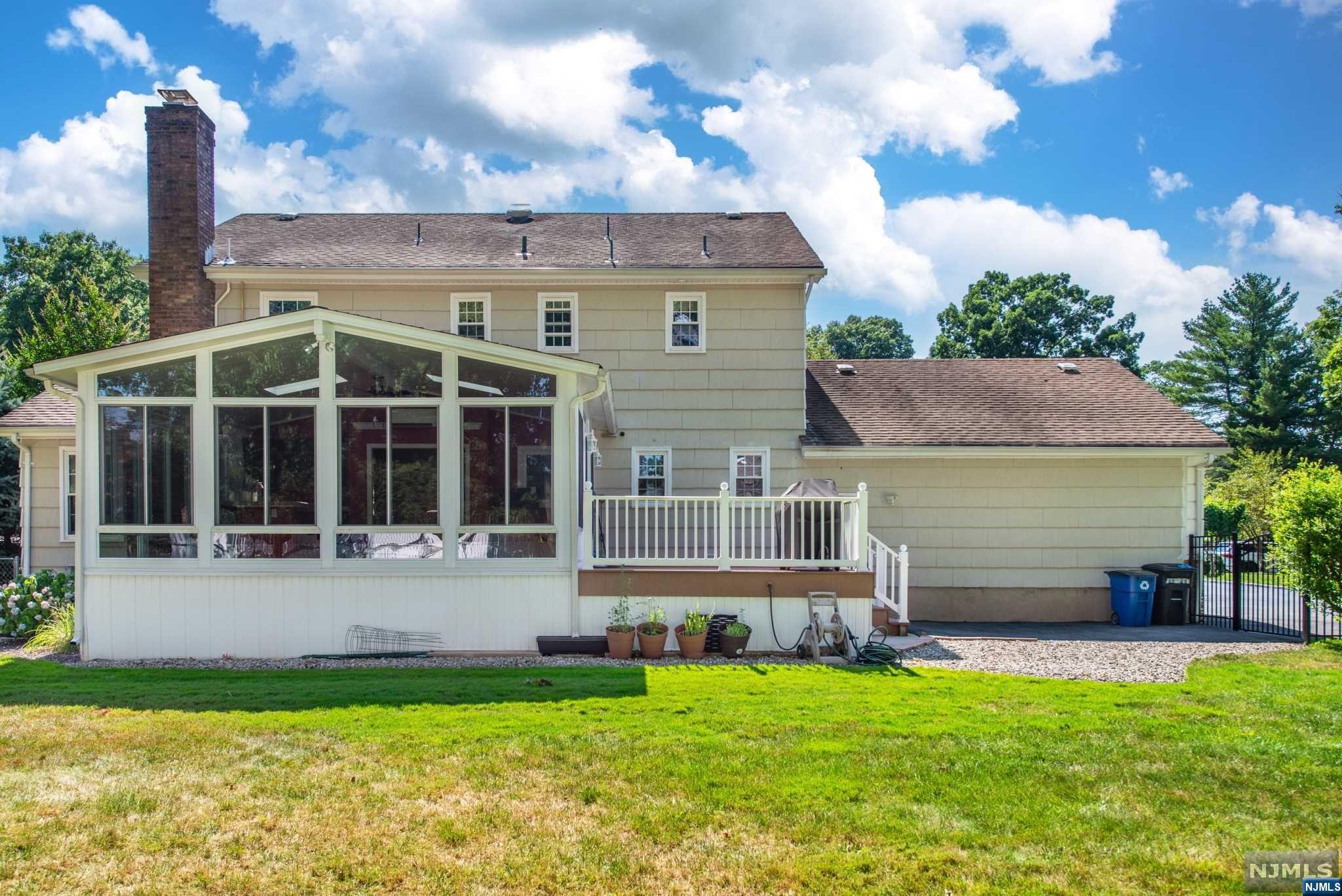 8 Pine Tree Drive
