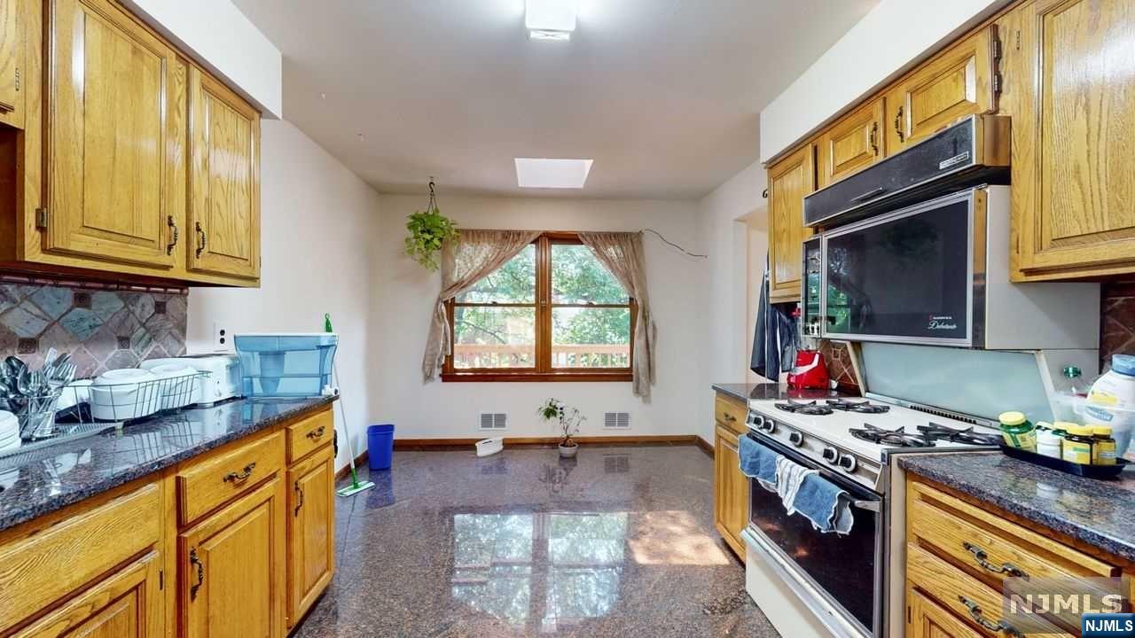 1 Mount Vernon Avenue