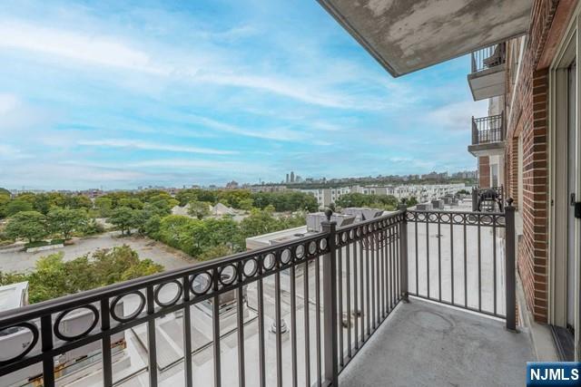 3202 City Place
