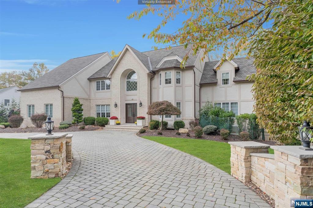40 Hutton Drive