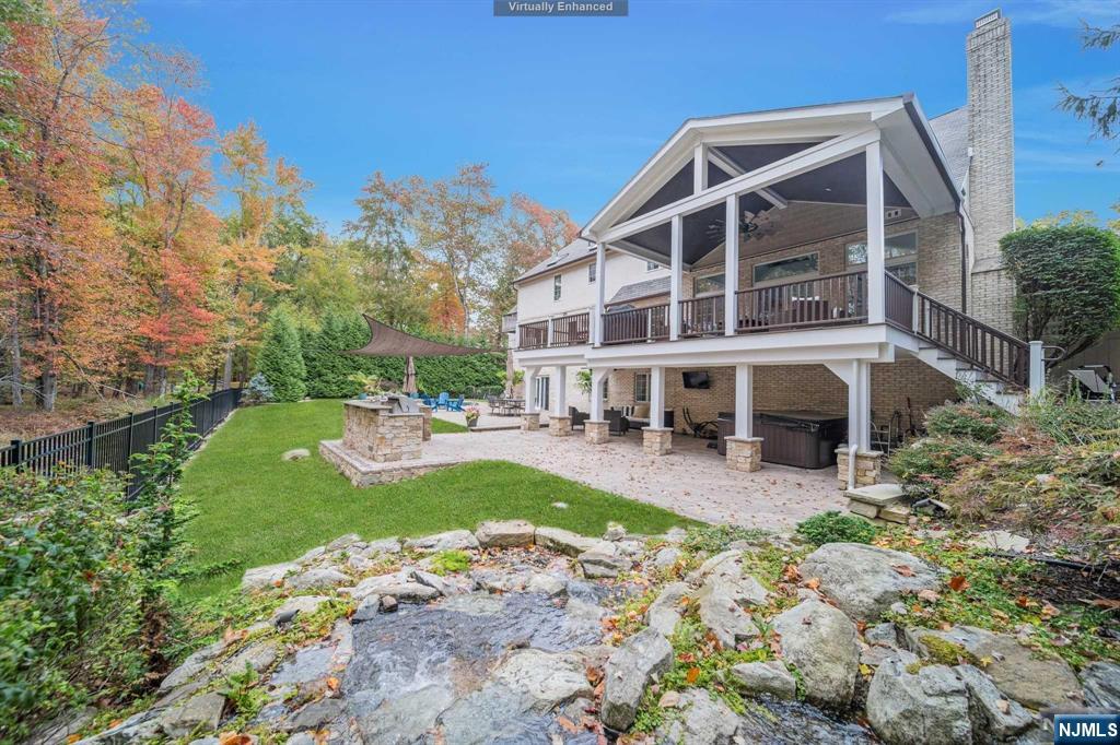 40 Hutton Drive