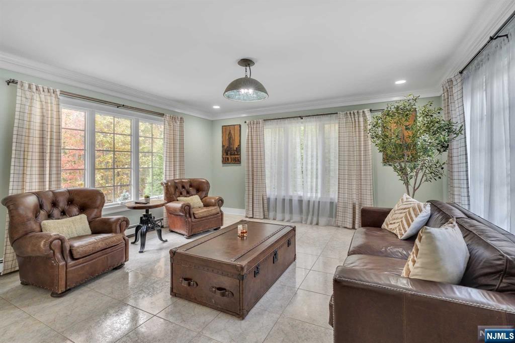 40 Hutton Drive