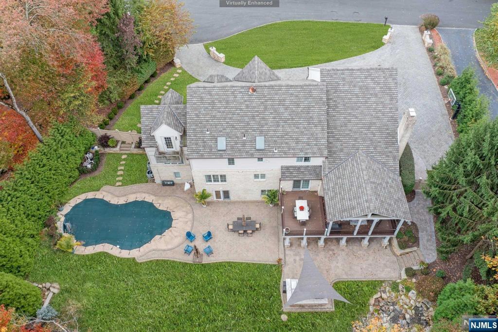 40 Hutton Drive