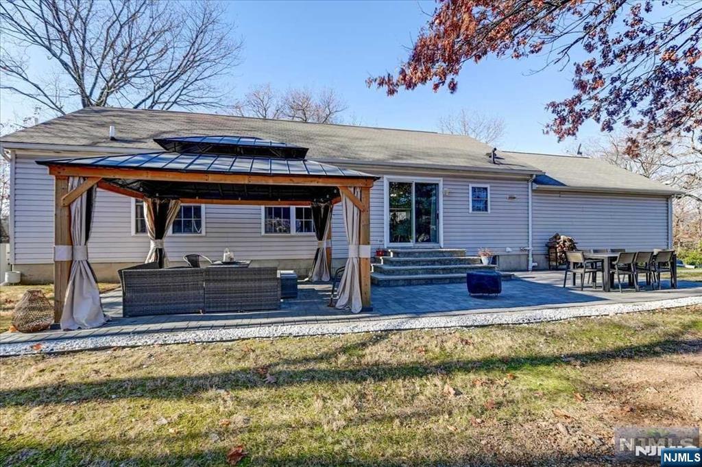 28 Rockridge Road