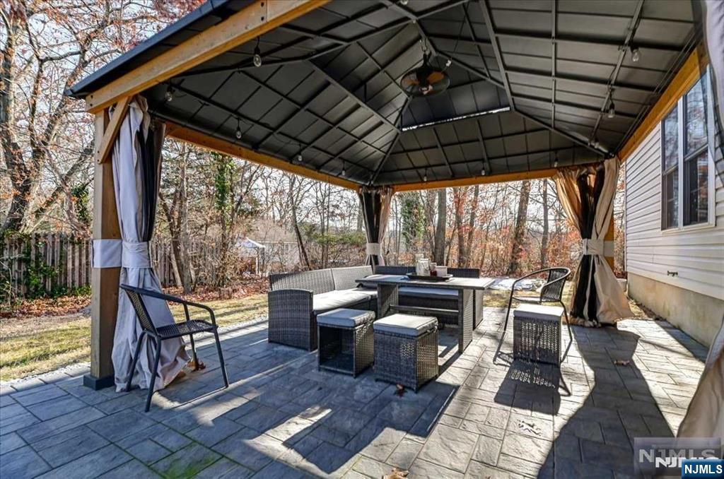 28 Rockridge Road