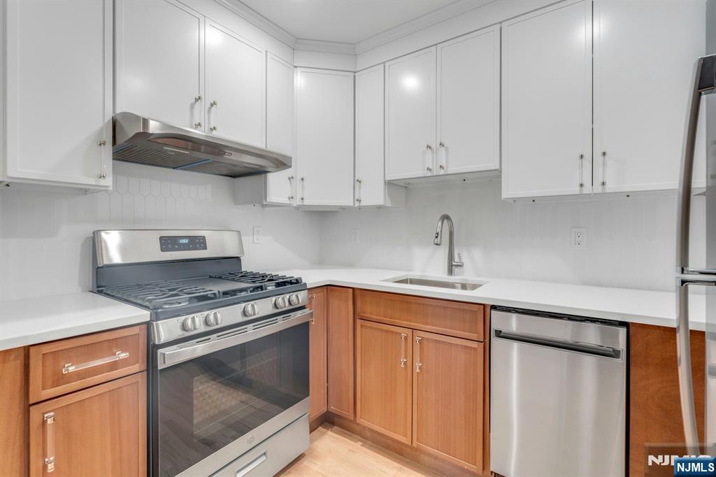 362 Franklin Street 1