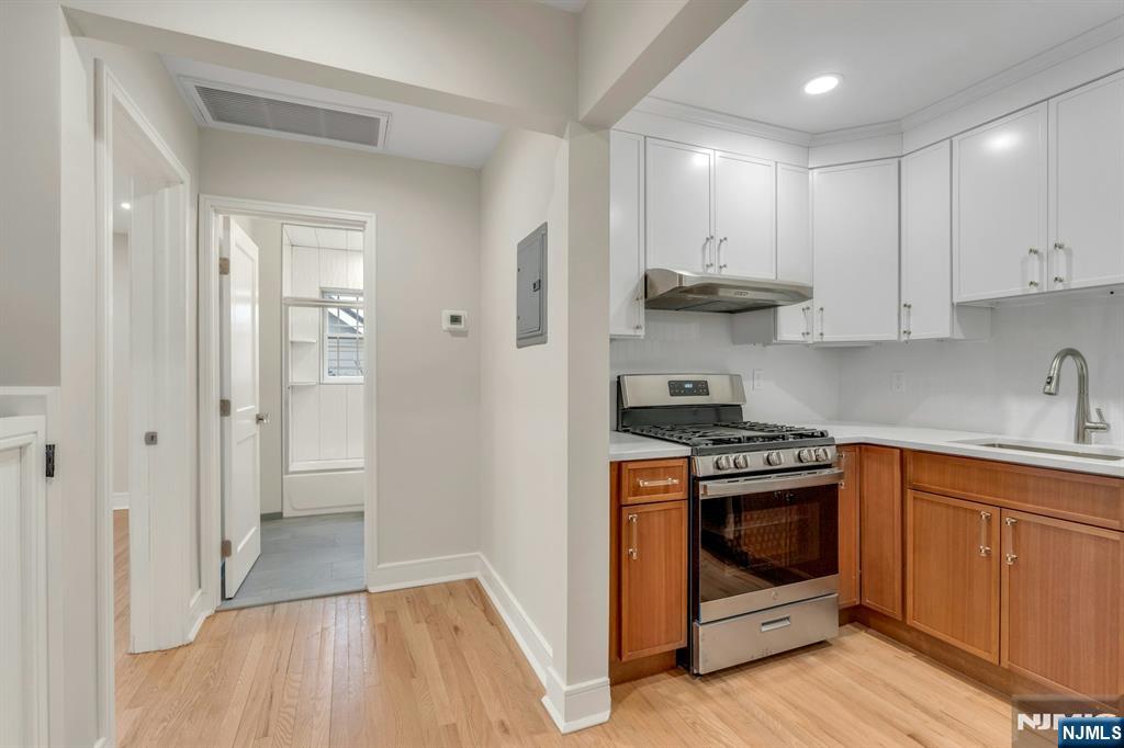362 Franklin Street 1