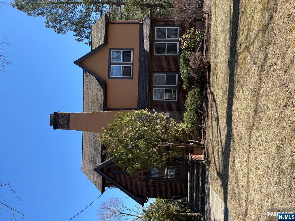 325 Bogert Avenue