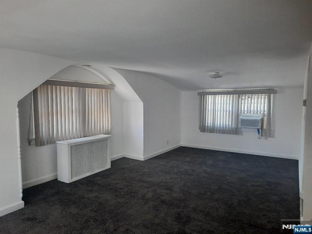 21 10th Avenue