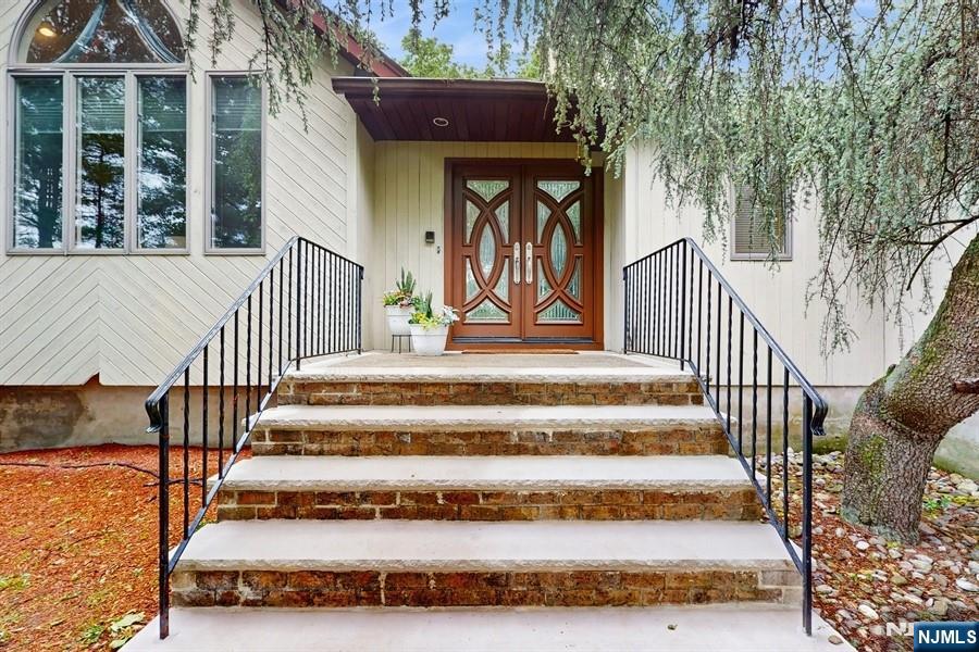 67 Westview Road