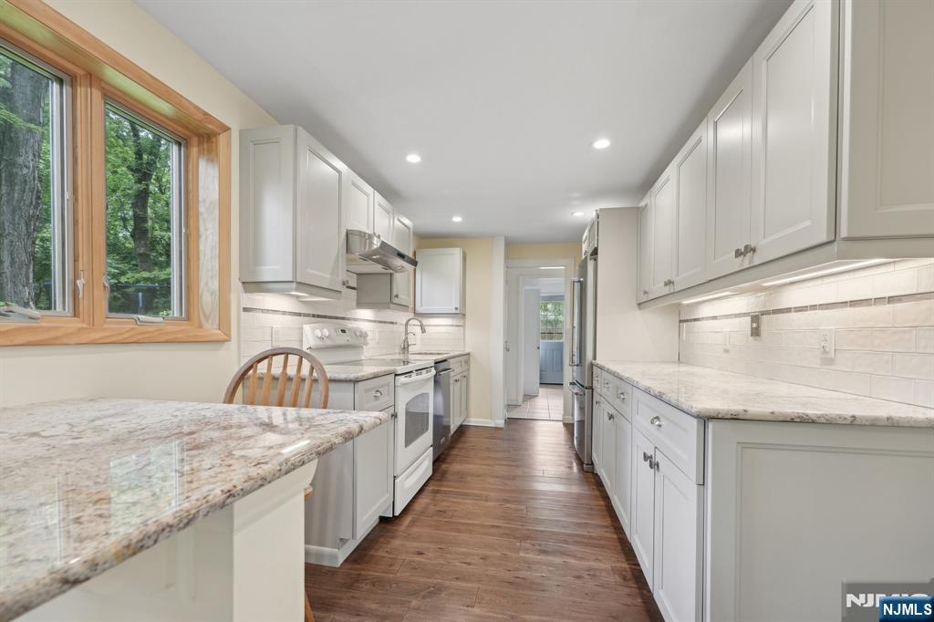 53 Sunset Terrace