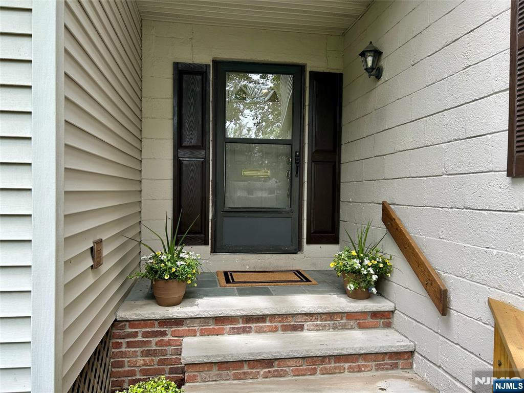53 Sunset Terrace