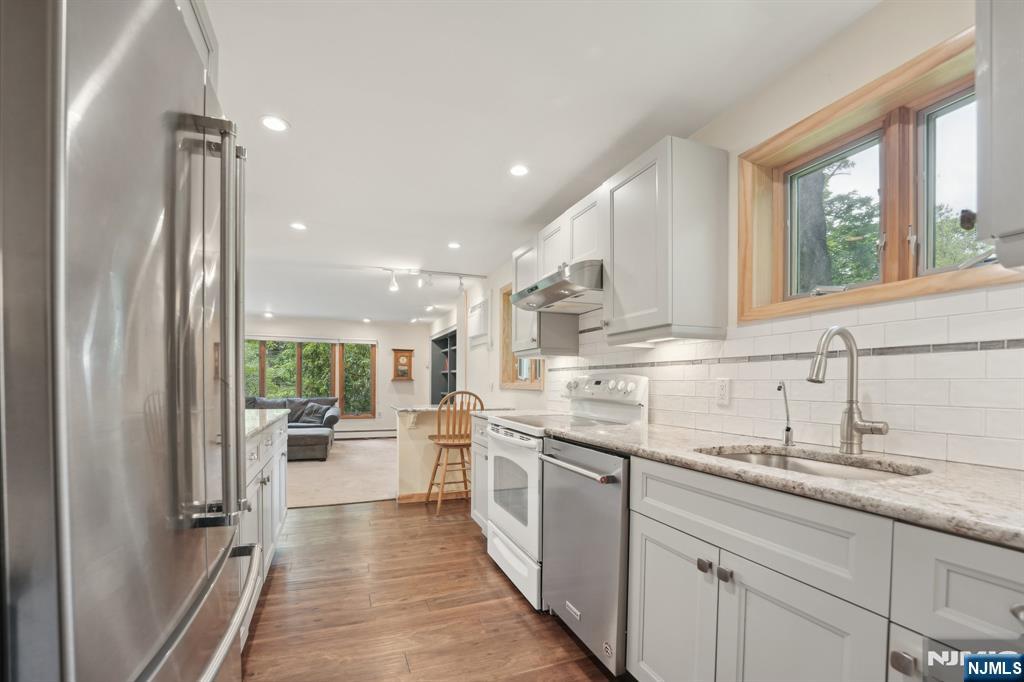53 Sunset Terrace