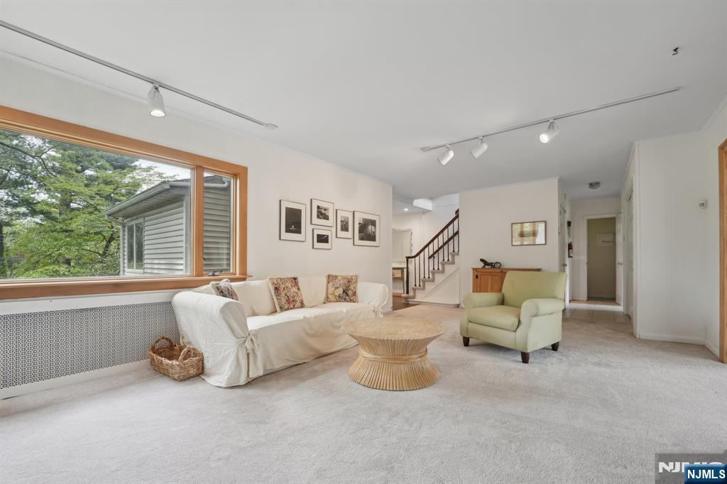 53 Sunset Terrace