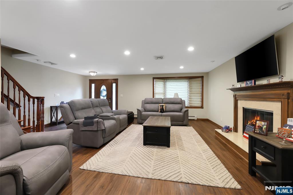90 Weinmanns Boulevard