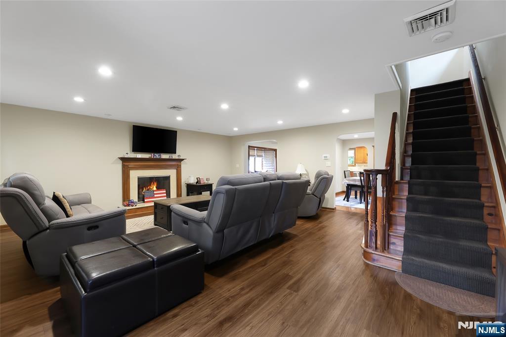 90 Weinmanns Boulevard