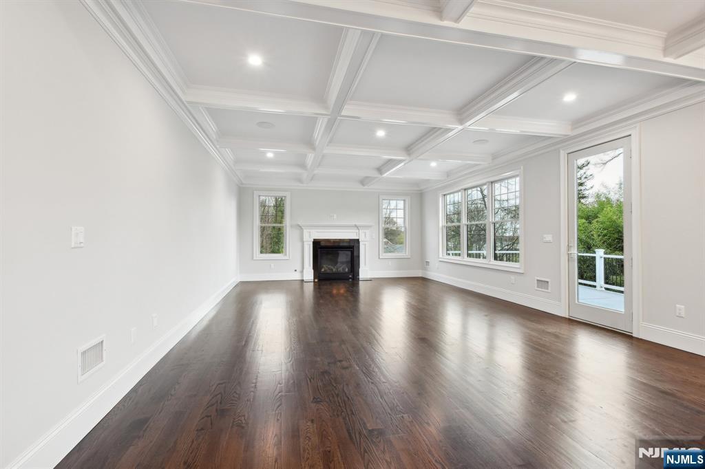 10 Kathleen Court