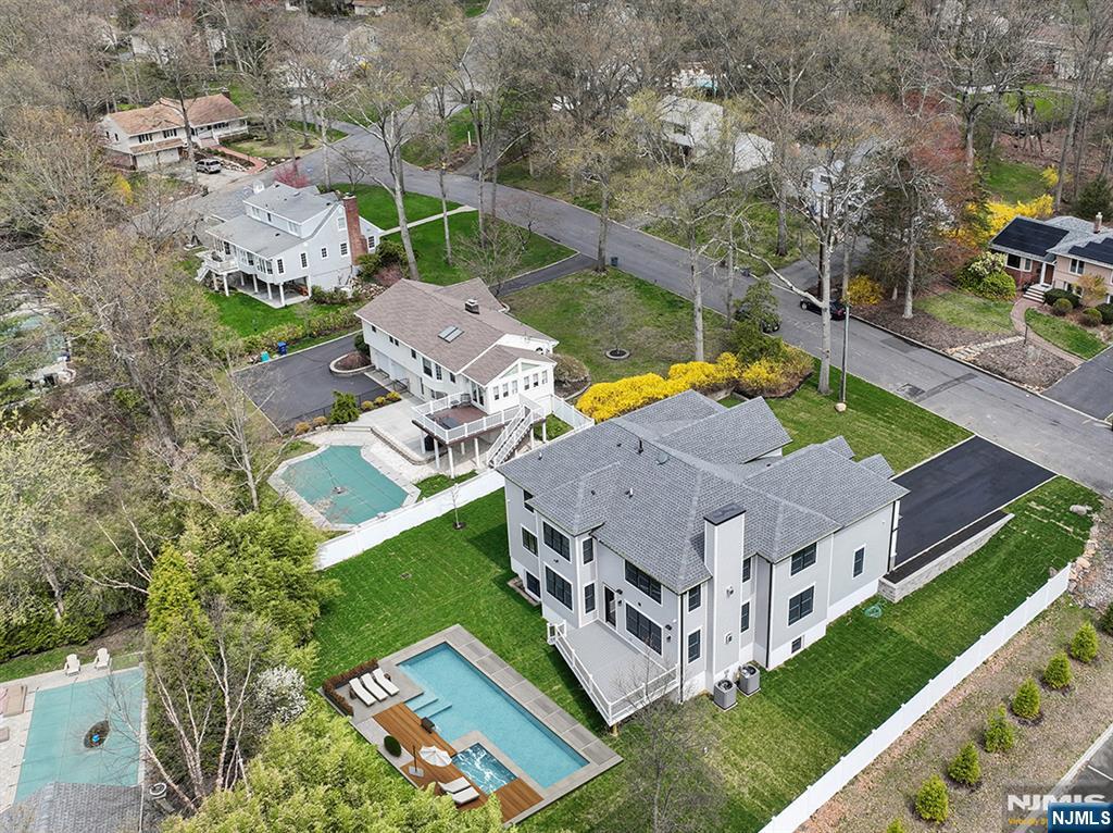 10 Kathleen Court