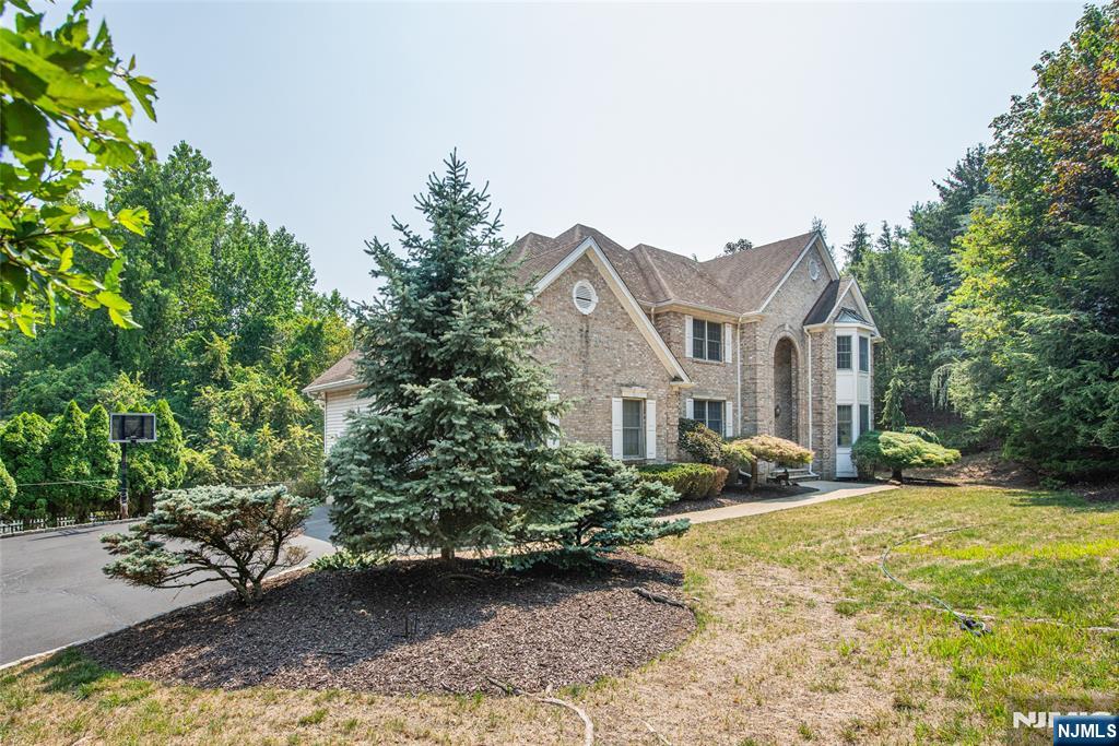 106 Pancake Hollow Drive