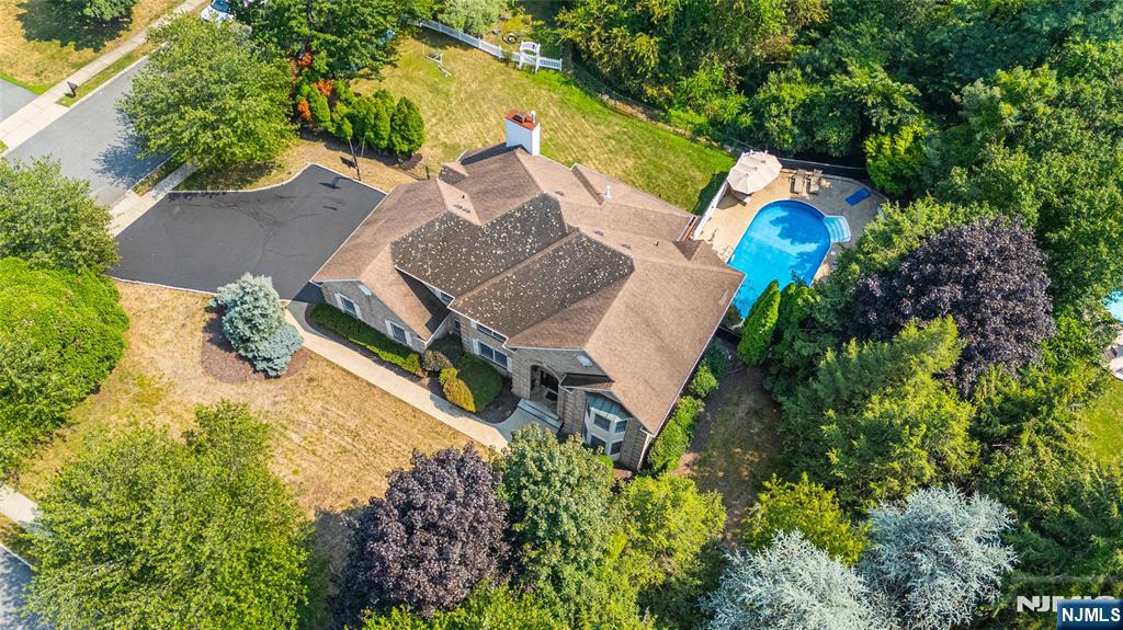 106 Pancake Hollow Drive