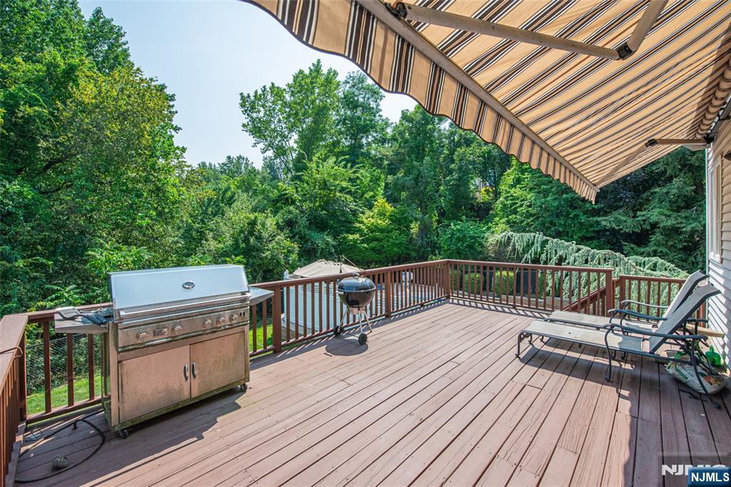 106 Pancake Hollow Drive