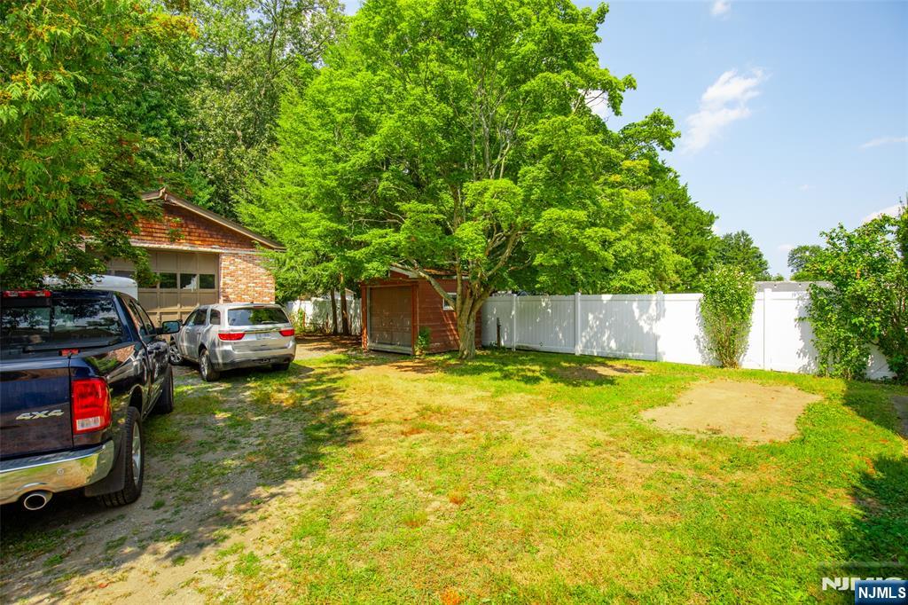 1037 Colfax Avenue