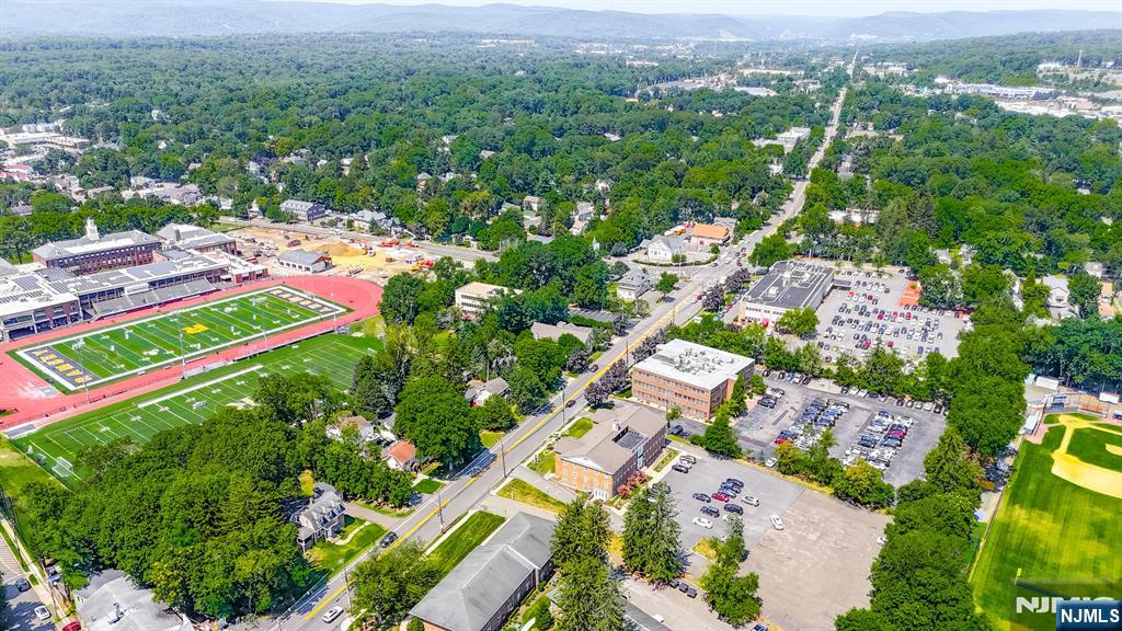 50 Franklin Turnpike