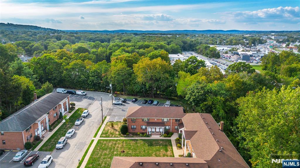 23 Colonial Drive 23B