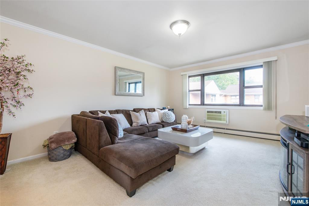 23 Colonial Drive 23B