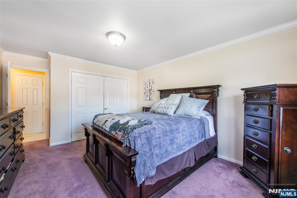 23 Colonial Drive 23B