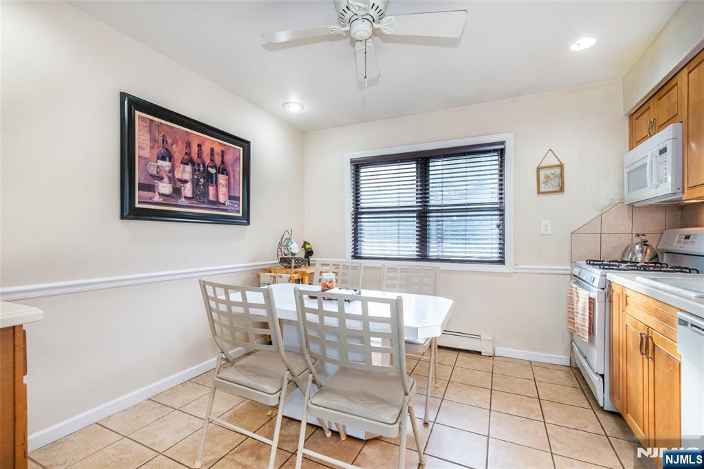 23 Colonial Drive 23B