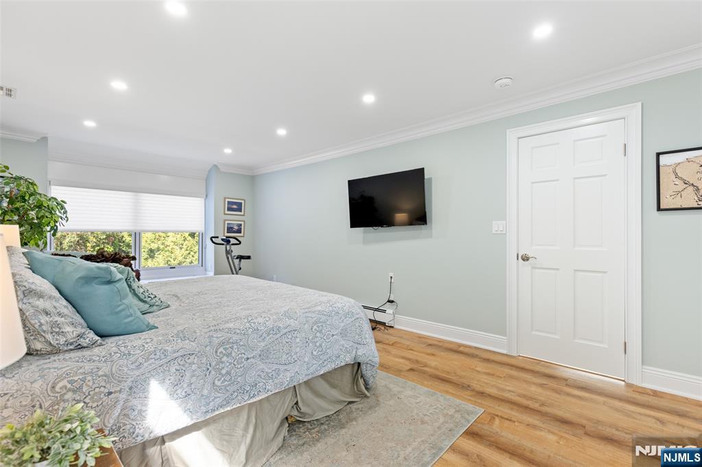 1 Bentley Drive 3