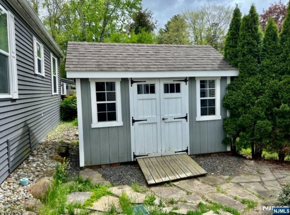 600 Pulis Avenue