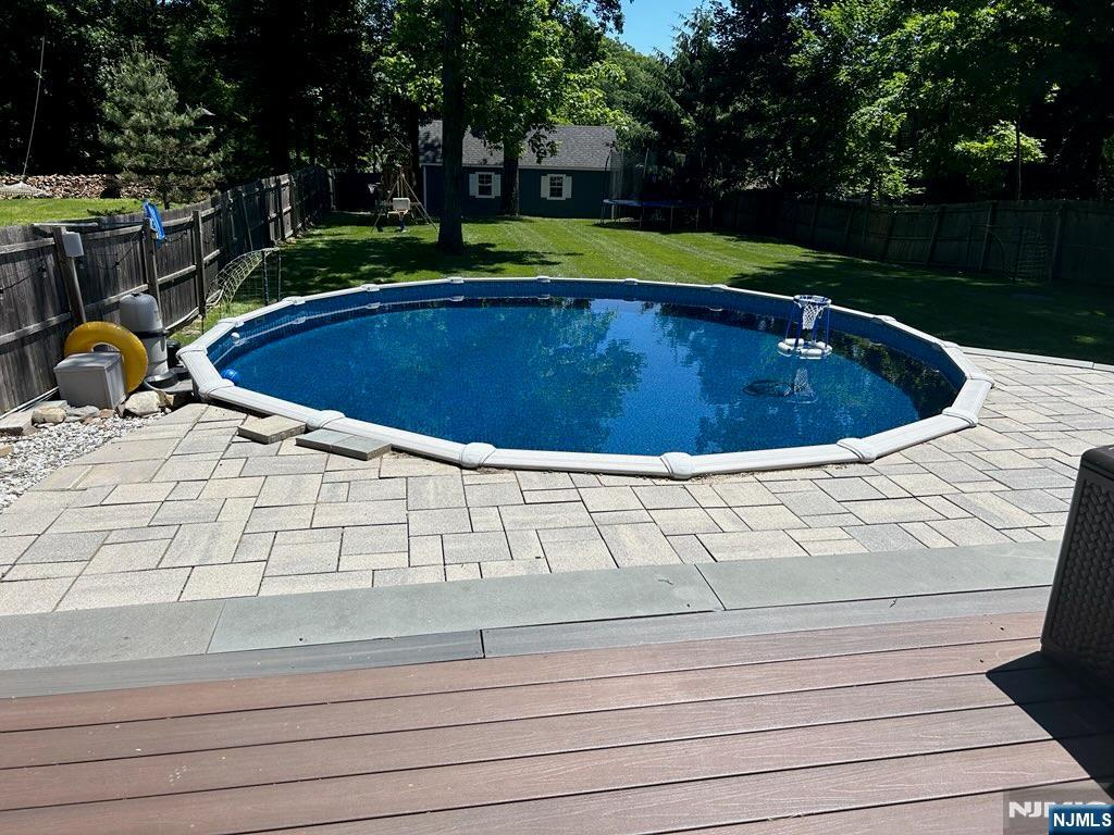 28 Minnehaha Boulevard