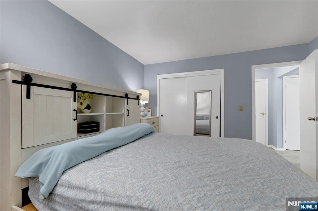 432-434 Trenton Avenue 7