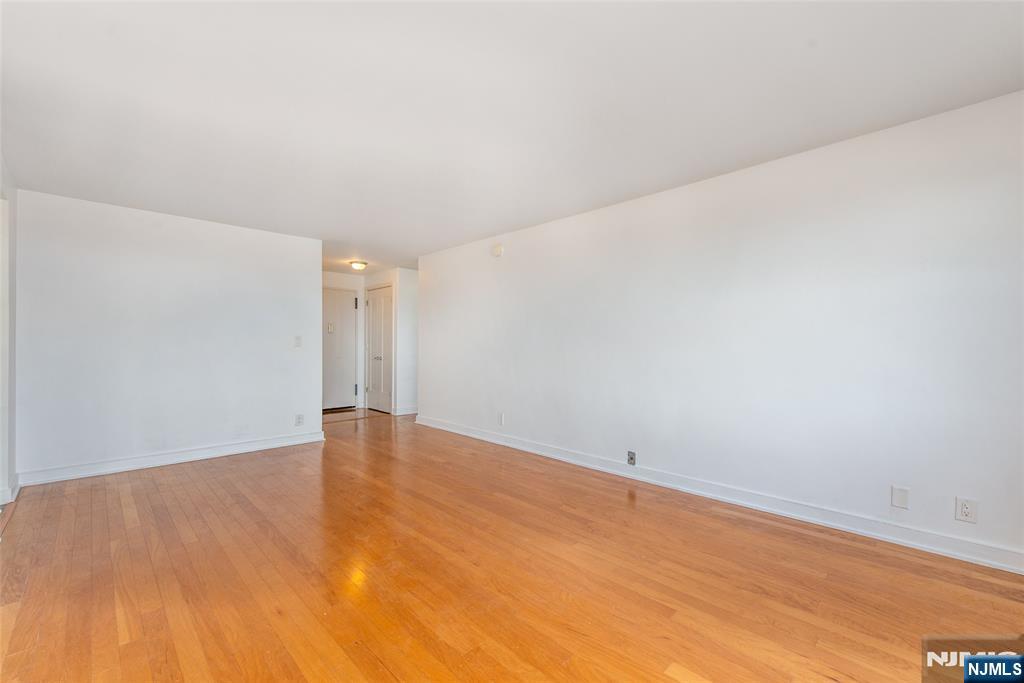 500 Central Avenue 717
