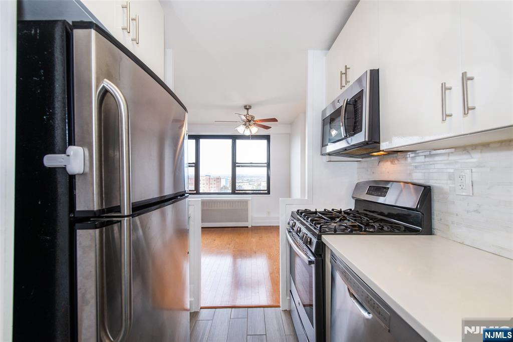 500 Central Avenue 717