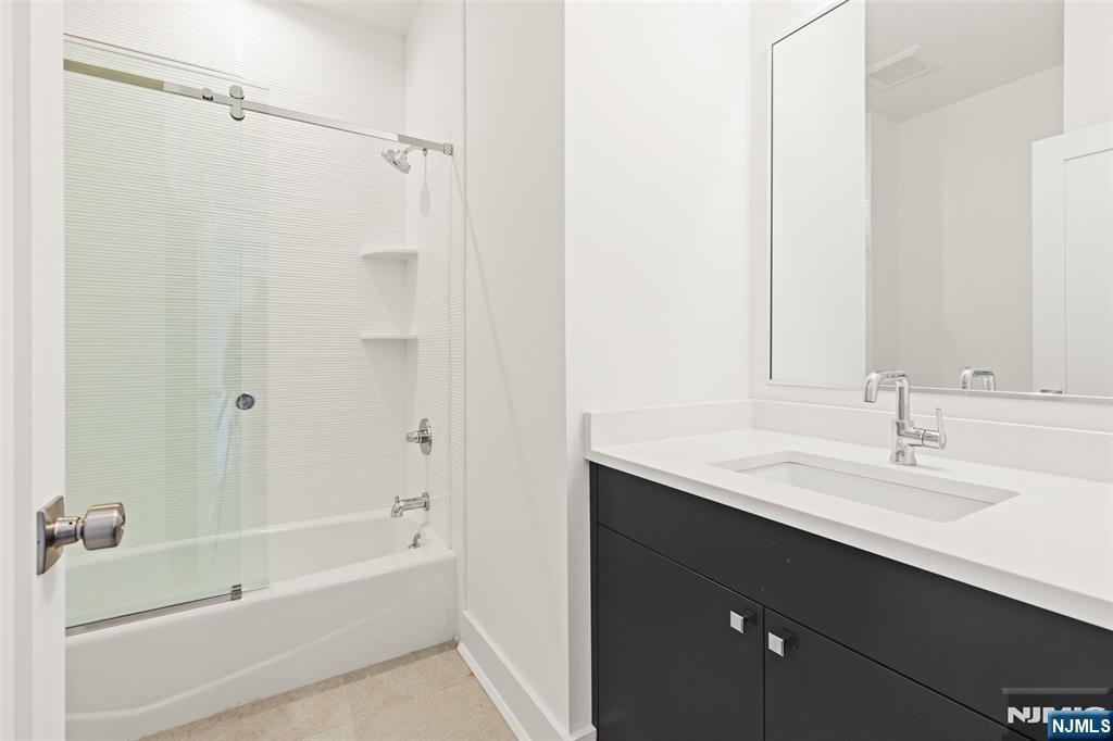 445 Ramapo Valley Road 1