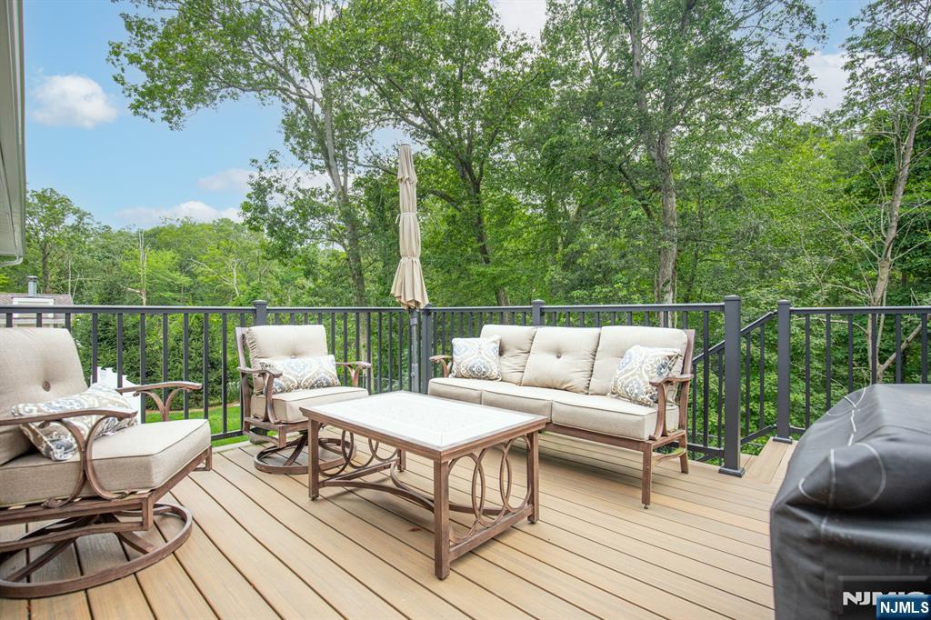 91 Buena Vista Drive