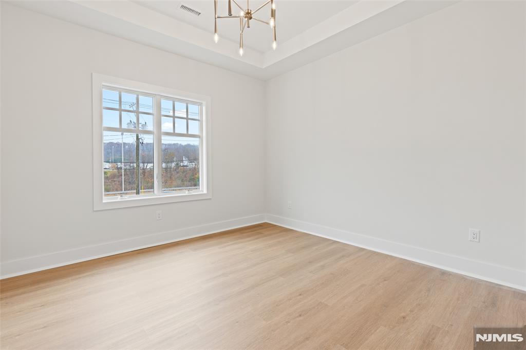 445 Ramapo Valley Road 3