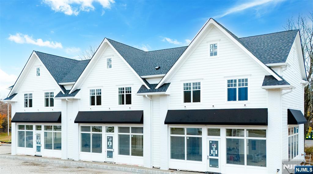 445 Ramapo Valley Road 3